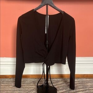 Lululemon Nulu cropped wrap top